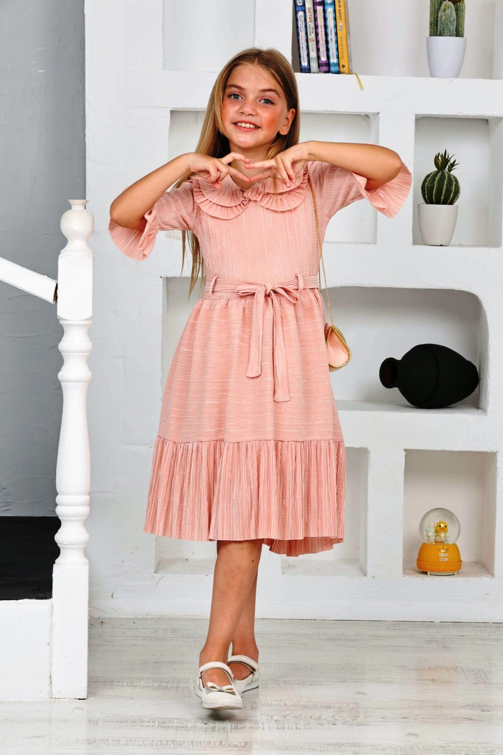 TRENDT MODA BÜRÜMCÜK KUMAŞ YAKASI FIRFIR  DETAYLI ÇANTALI KUŞAKLI FERMUARLI ASTARLI SOMON  RENK ELBİSE