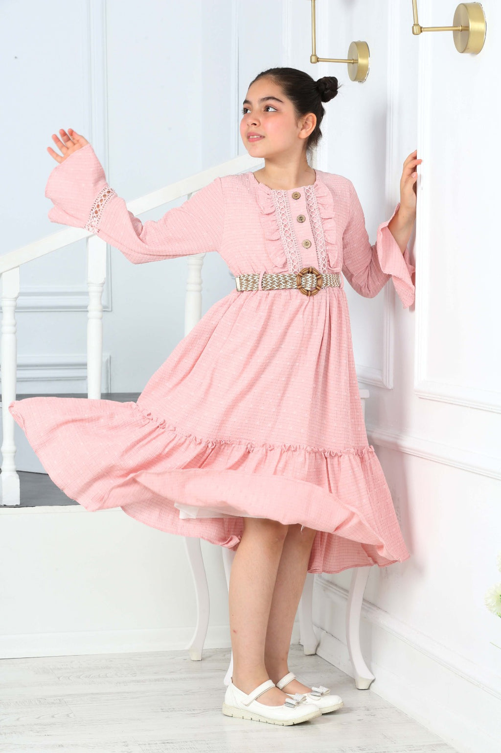 TRENDT MODA ÖNDEN GÜGMELİ KOL FİLE DETAYLI  KEMERLİ ASTARLI PEMBE RENK ELBİSE